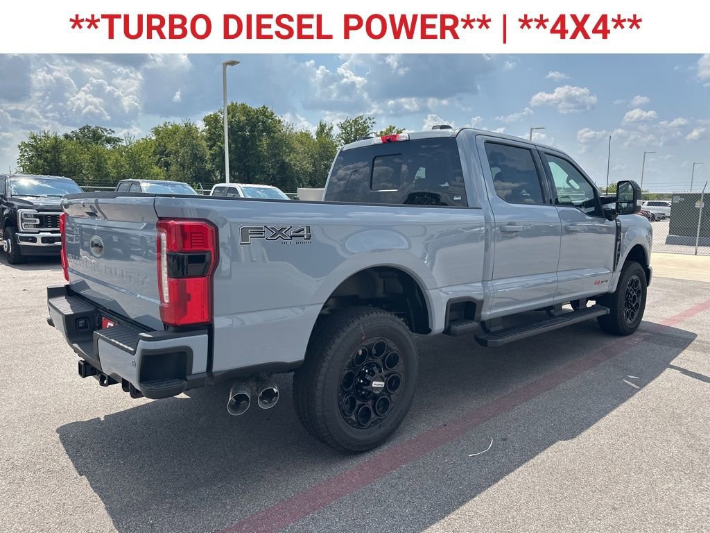 New 2026 Ford F250 Lariat w/ Black Appearance Package image 9