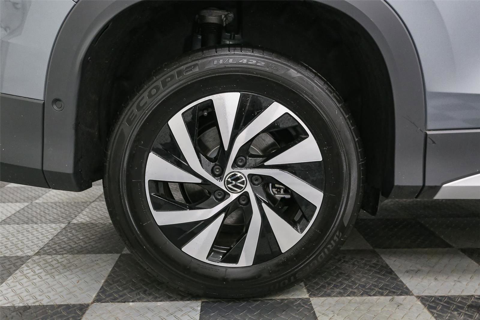 New 2025 Volkswagen Tiguan S image 12