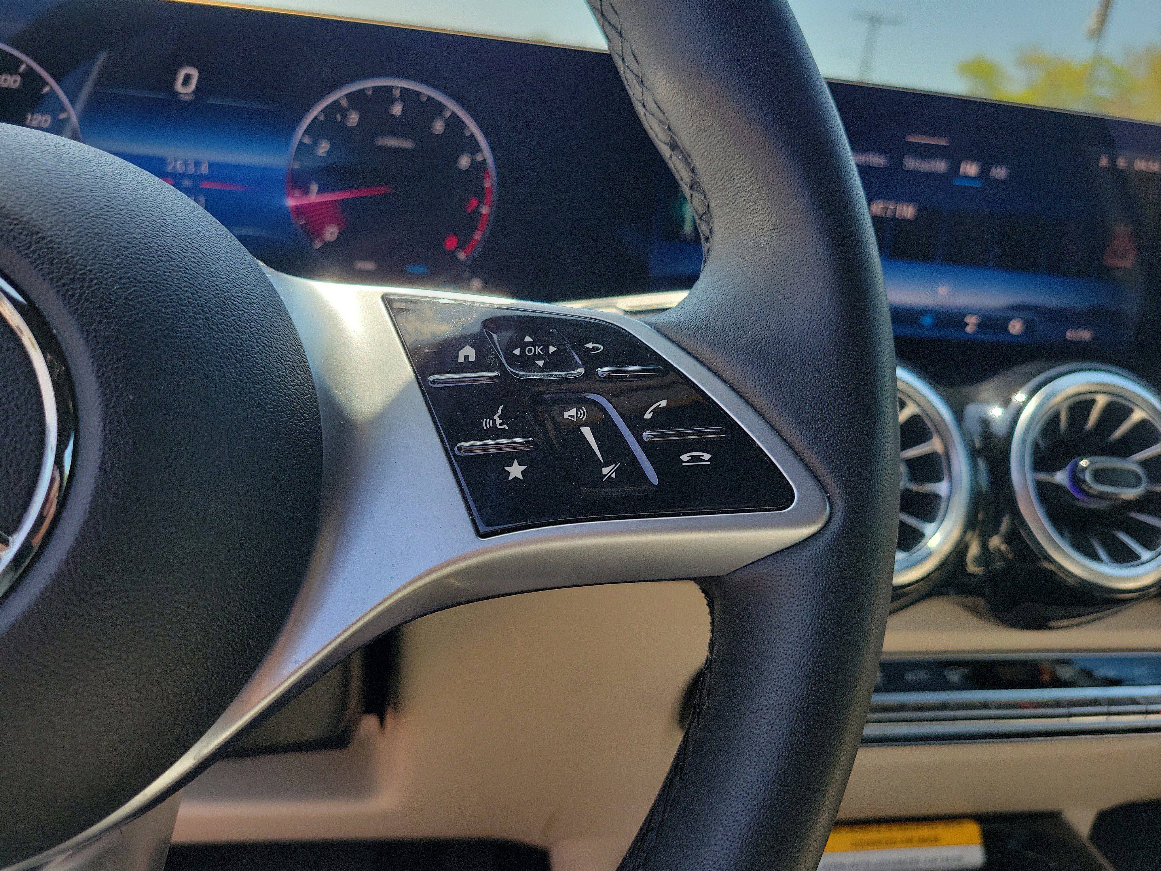 Certified 2026 Mercedes-Benz GLB 250 GLB 250 image 28