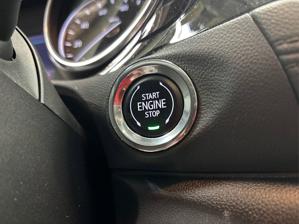 Used 2023 Buick Encore GX Essence w/ Experience Buick Package image 30