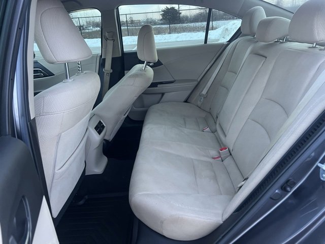 Used 2017 Honda Accord Base image 23