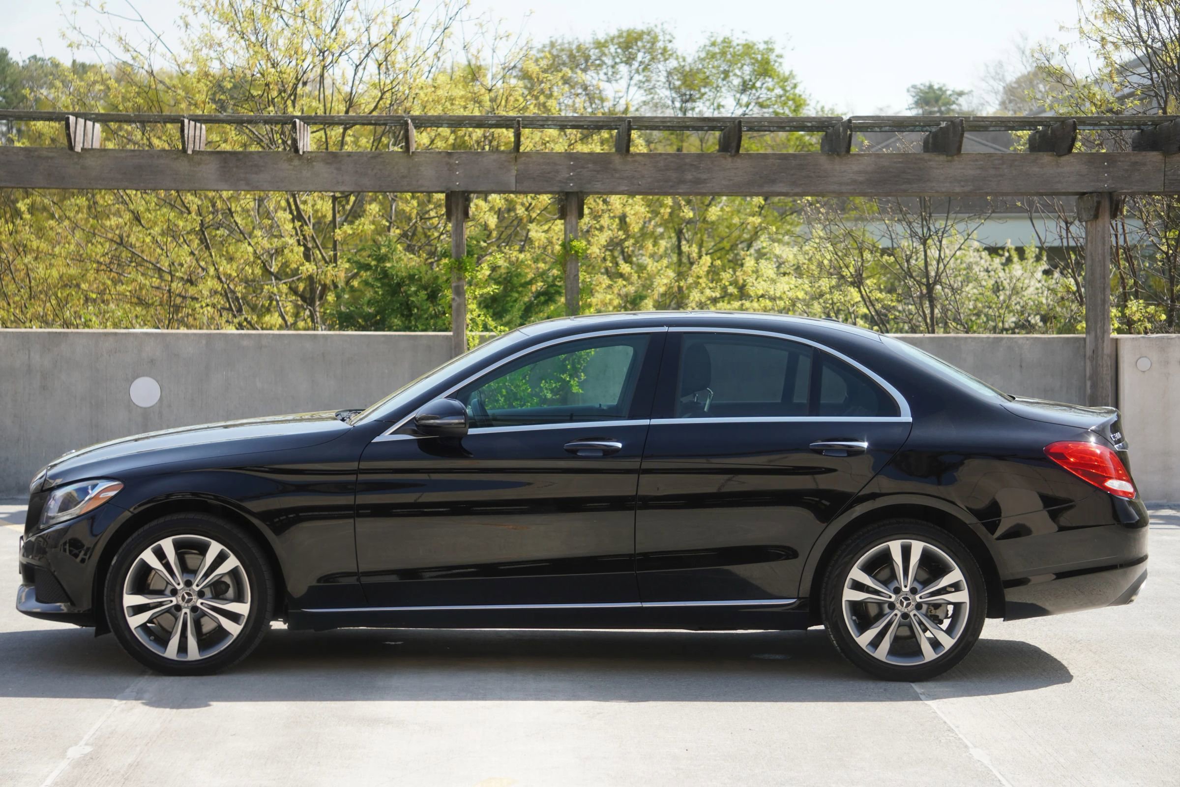 Used 2018 Mercedes-Benz C 300 4MATIC Sedan image 17