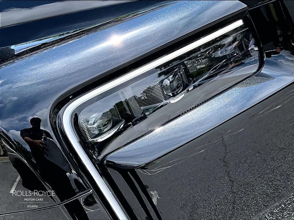 Certified 2026 Rolls-Royce Cullinan AWD/4WD image 24