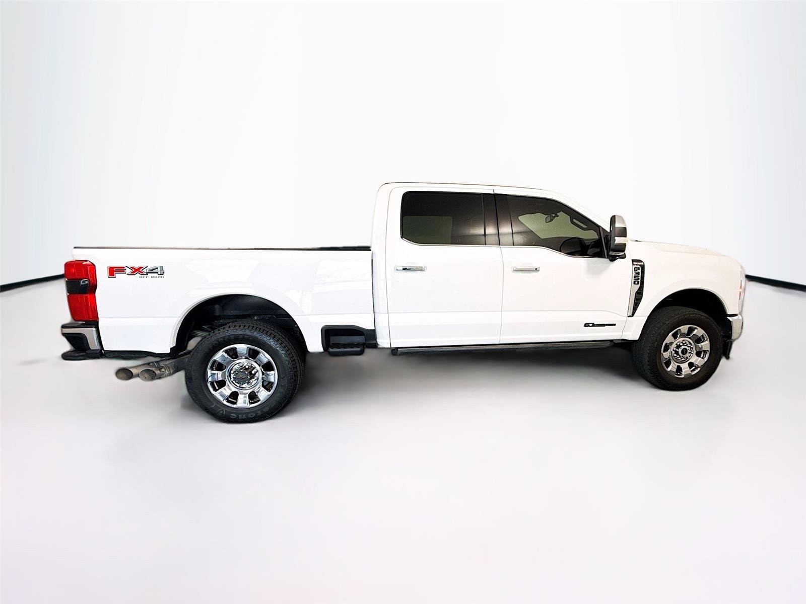 Used 2024 Ford F350 King Ranch w/ Chrome Package AWD/4WD image 30