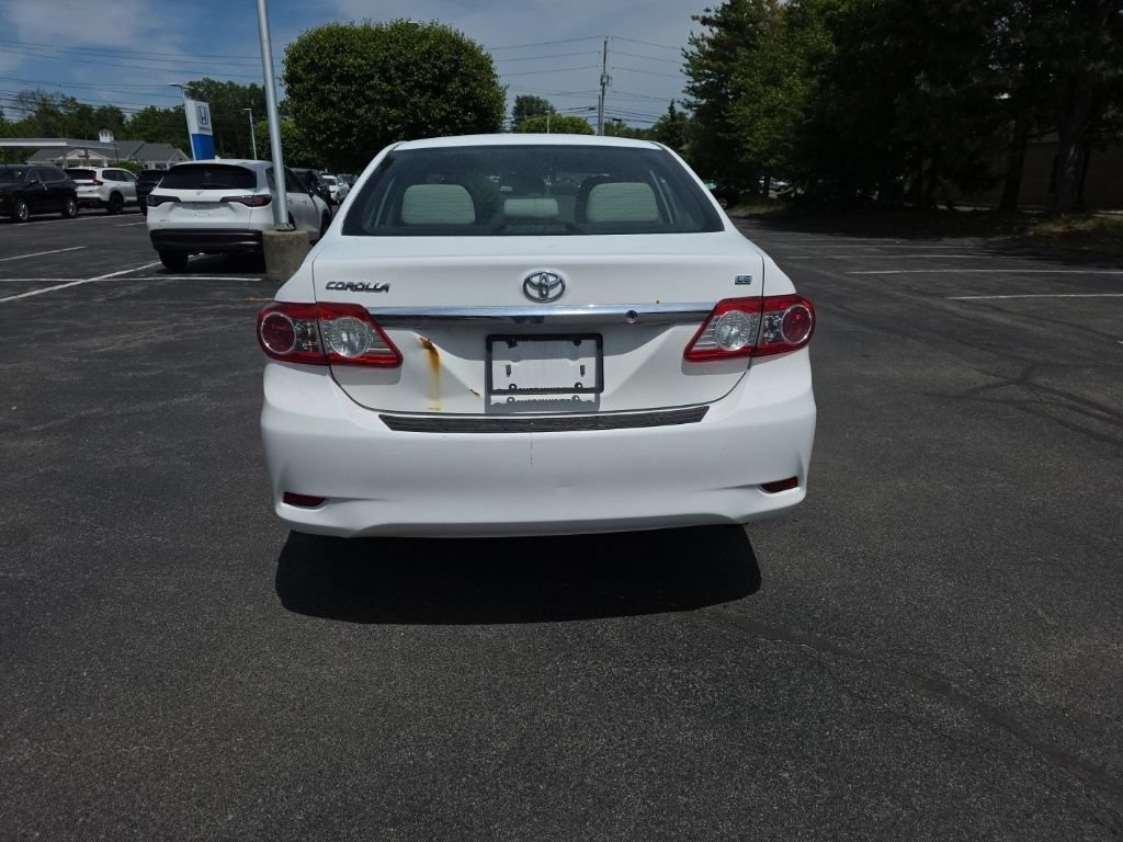 Used 2013 Toyota Corolla LE FWD image 7