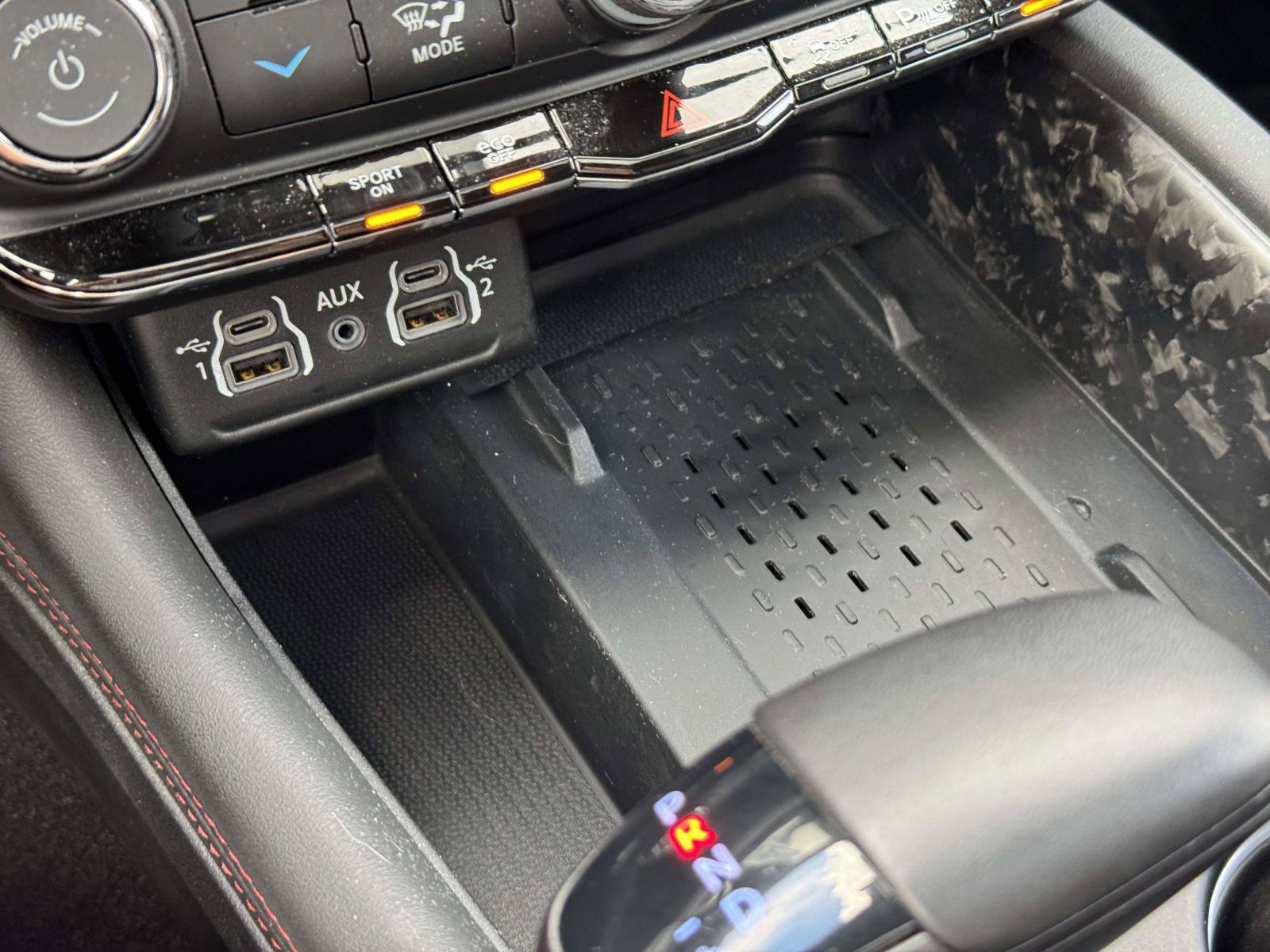 Used 2025 Dodge Durango R/T AWD/4WD image 32