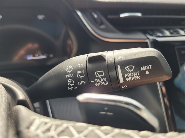 Used 2025 Jeep Grand Cherokee Altitude image 29