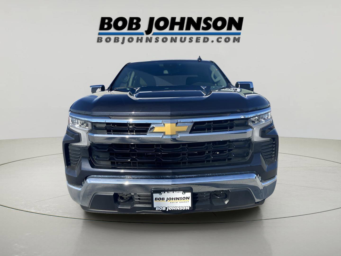 Used 2024 Chevrolet Silverado 1500 LT image 2