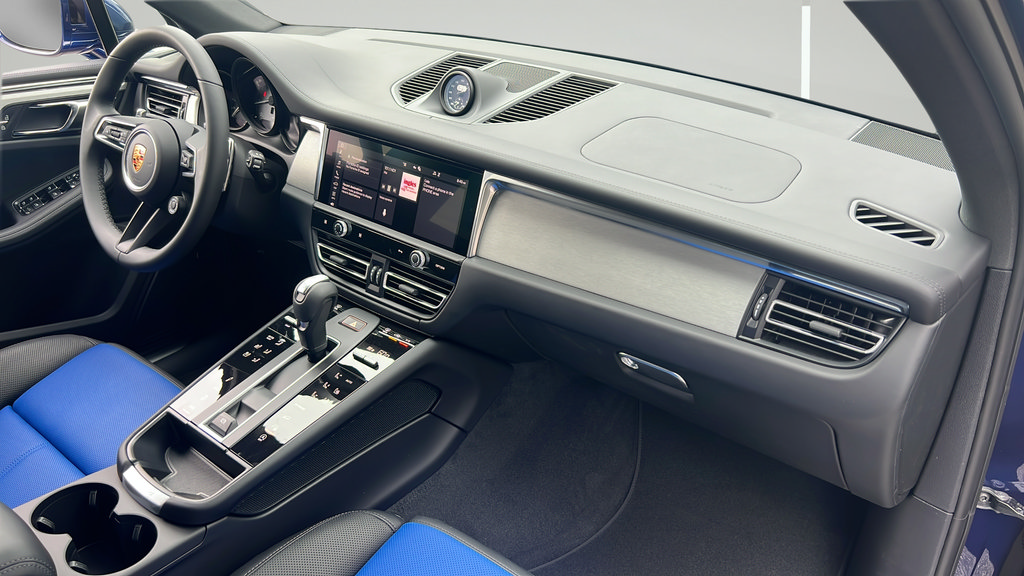 New 2026 Porsche Macan S AWD/4WD image 20
