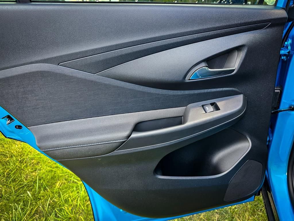 New 2025 Buick Envista Sport Touring w/ Convenience I Package image 31