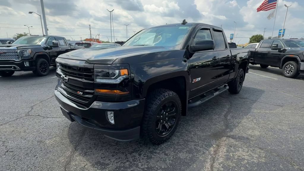 Used 2019 Chevrolet Silverado 1500 LT w/ All Star Edition AWD/4WD image 4