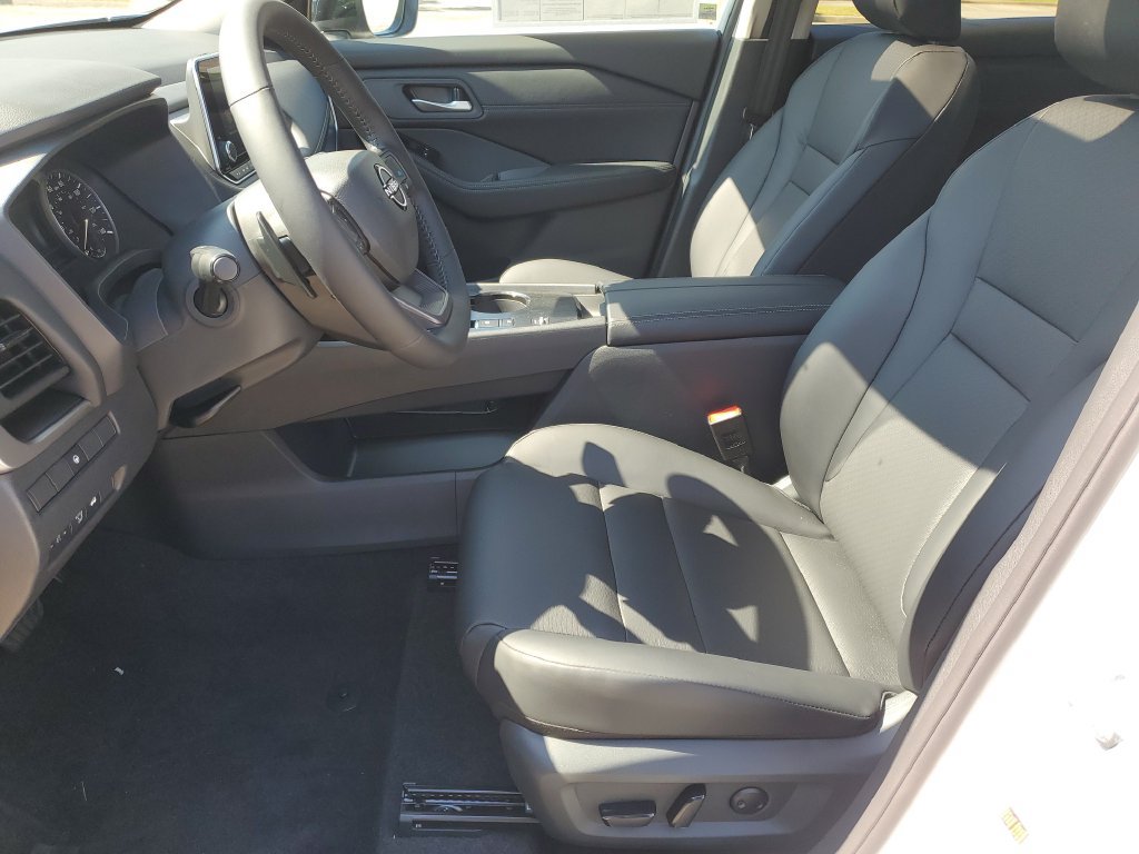 New 2026 Nissan Rogue Dark Armor FWD image 20