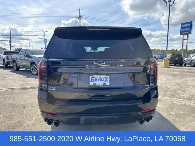 Used 2025 Chevrolet Suburban Z71 image 13