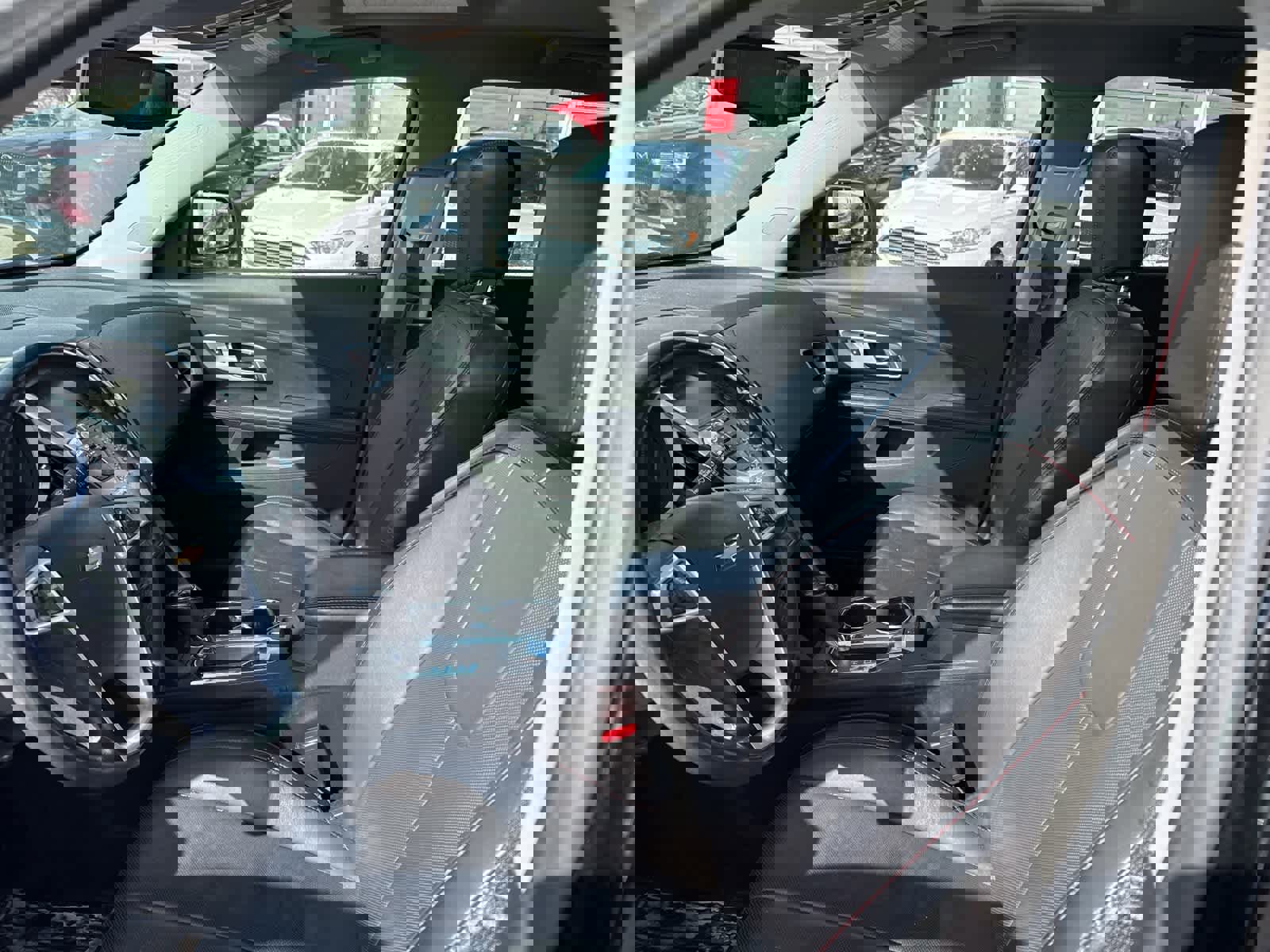 Used 2017 Chevrolet Equinox LT image 14