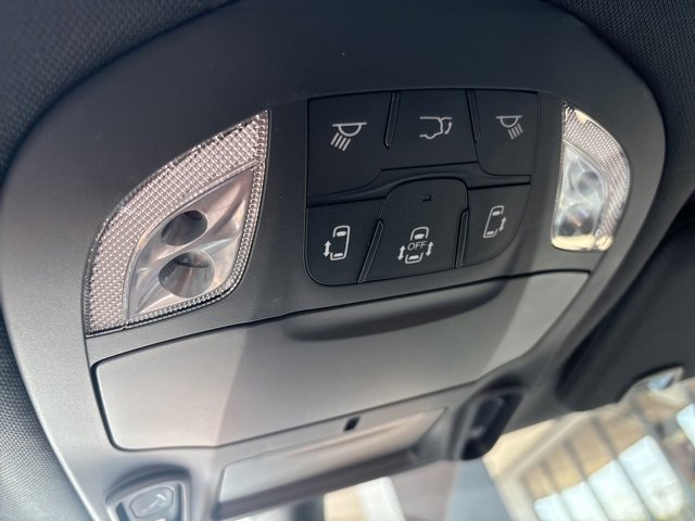 New 2026 Chrysler Pacifica Select image 23