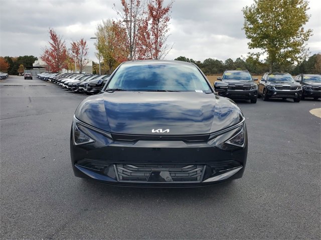 New 2025 Kia EV6 Wind image 2