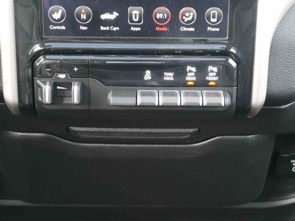 Used 2019 RAM 3500 Laramie image 8