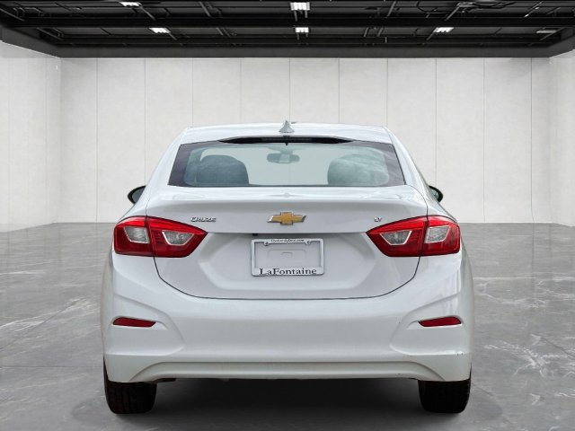 Used 2017 Chevrolet Cruze LT w/ Convenience Package FWD image 6