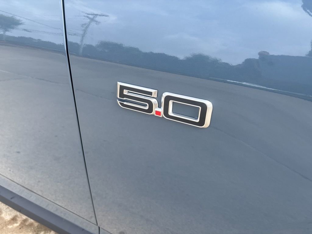 Used 2025 Ford Mustang GT Premium RWD image 4