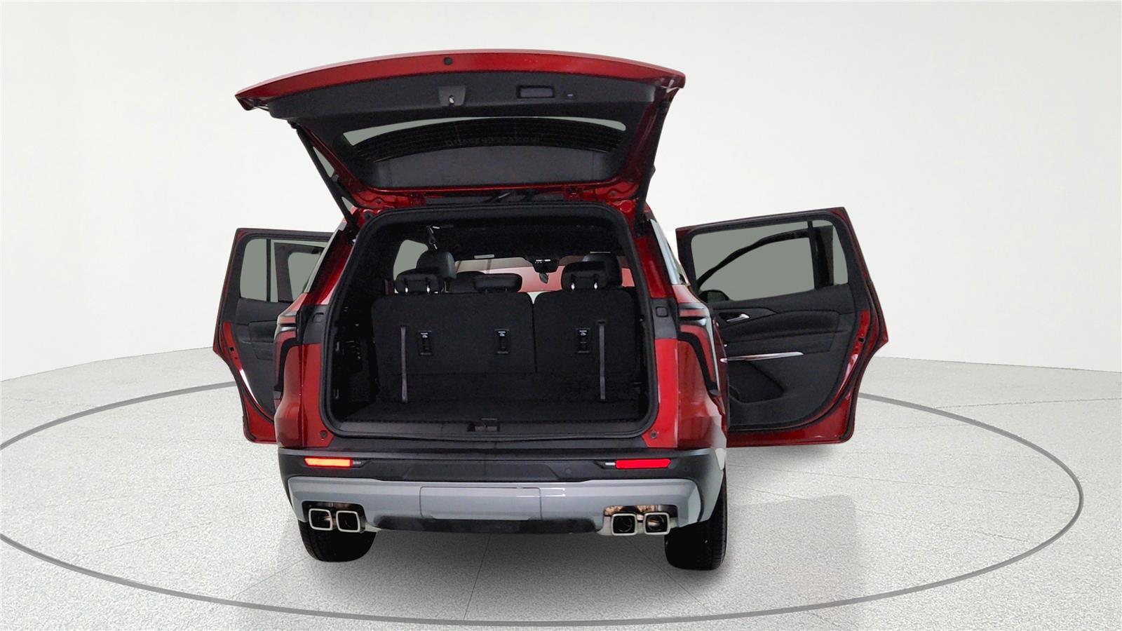 Used 2026 Chevrolet Traverse LT image 8