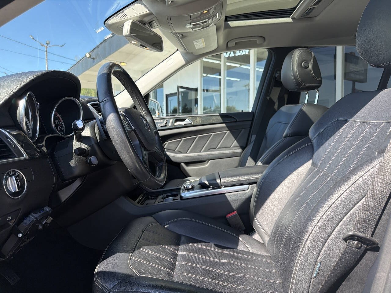 Used 2016 Mercedes-Benz GL 450 4MATIC image 29