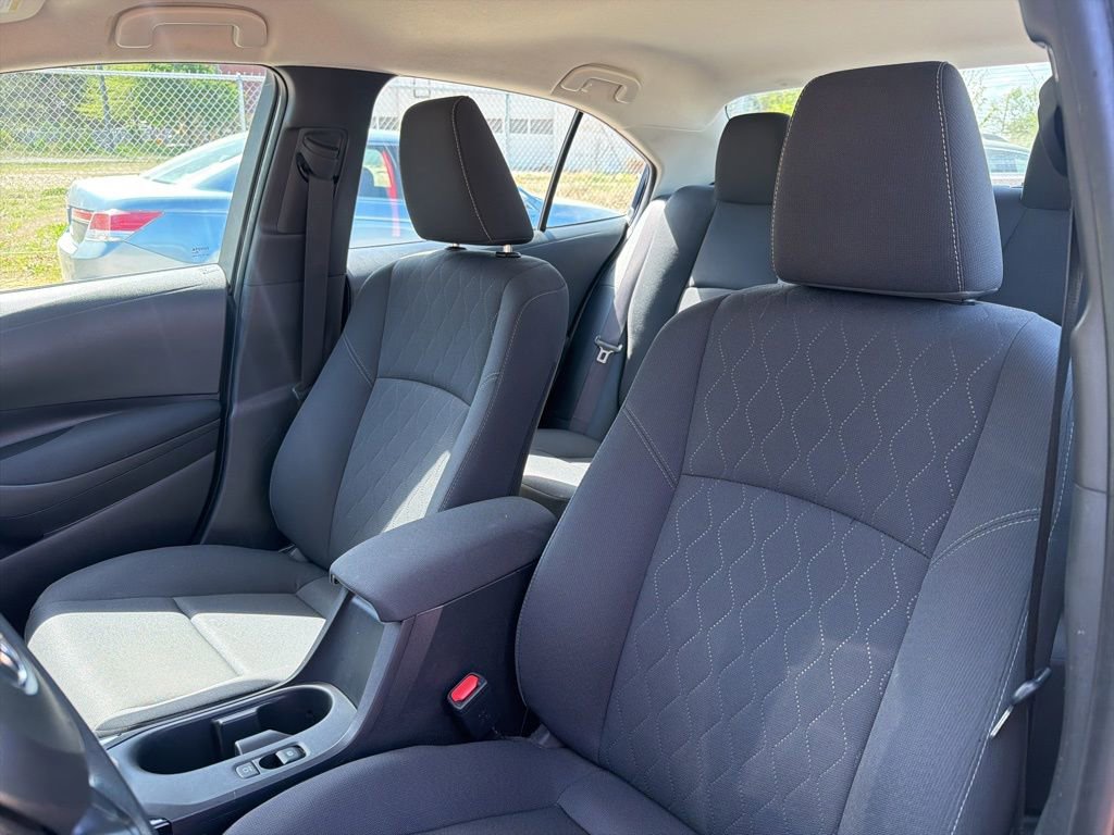 Used 2024 Toyota Corolla LE FWD image 19