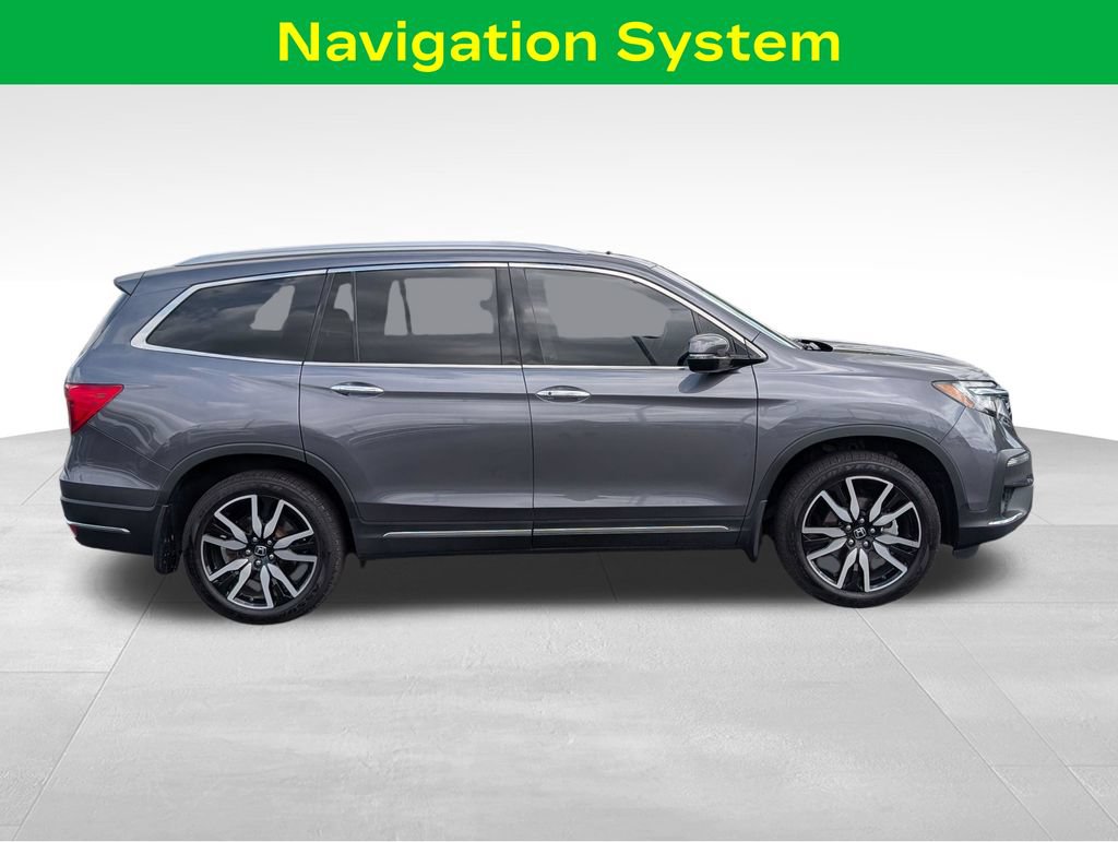 Used 2022 Honda Pilot Touring image 3