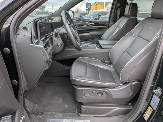 Used 2023 Cadillac Escalade Sport image 16