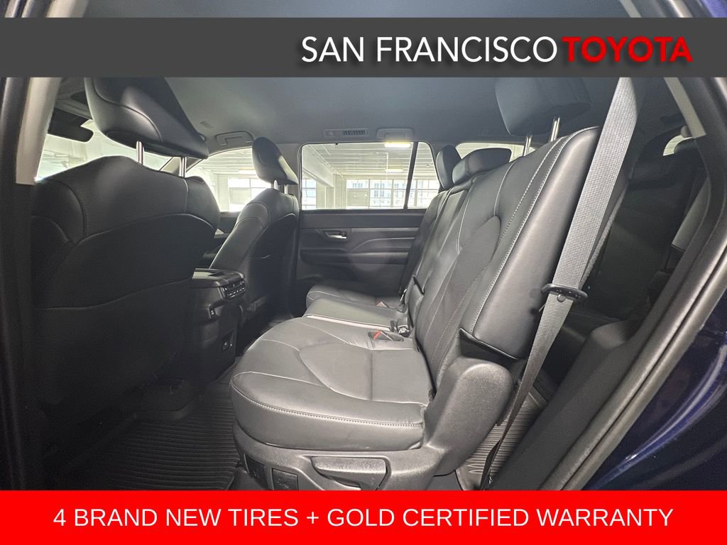 Certified 2024 Toyota Grand Highlander Limited AWD/4WD image 16
