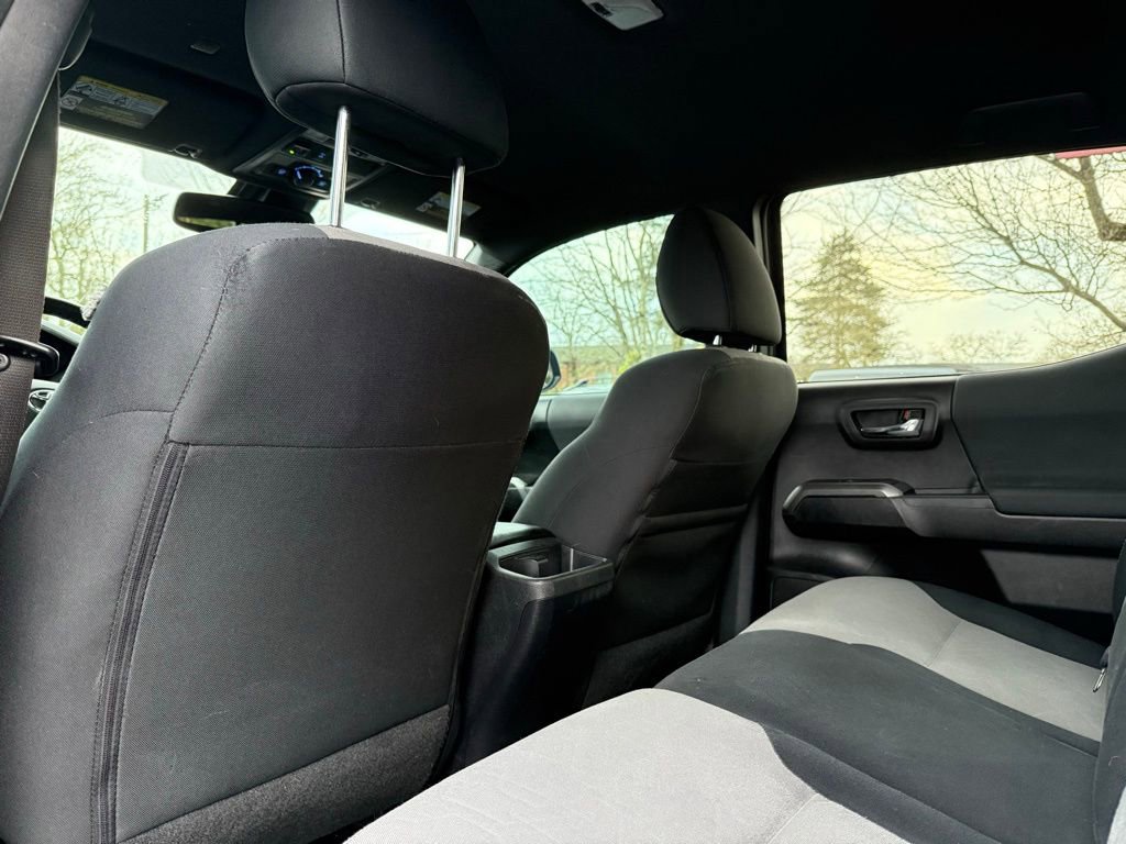 Certified 2021 Toyota Tacoma TRD Off-Road w/ Technology Package image 18