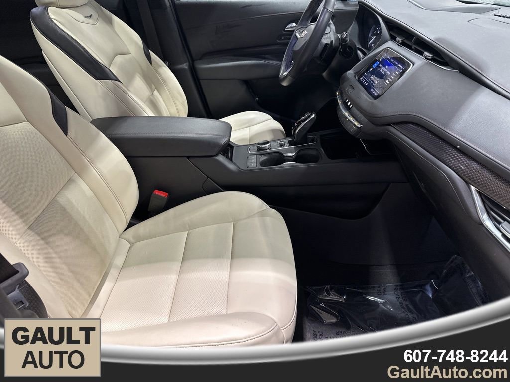 Used 2021 Cadillac XT4 Sport image 15