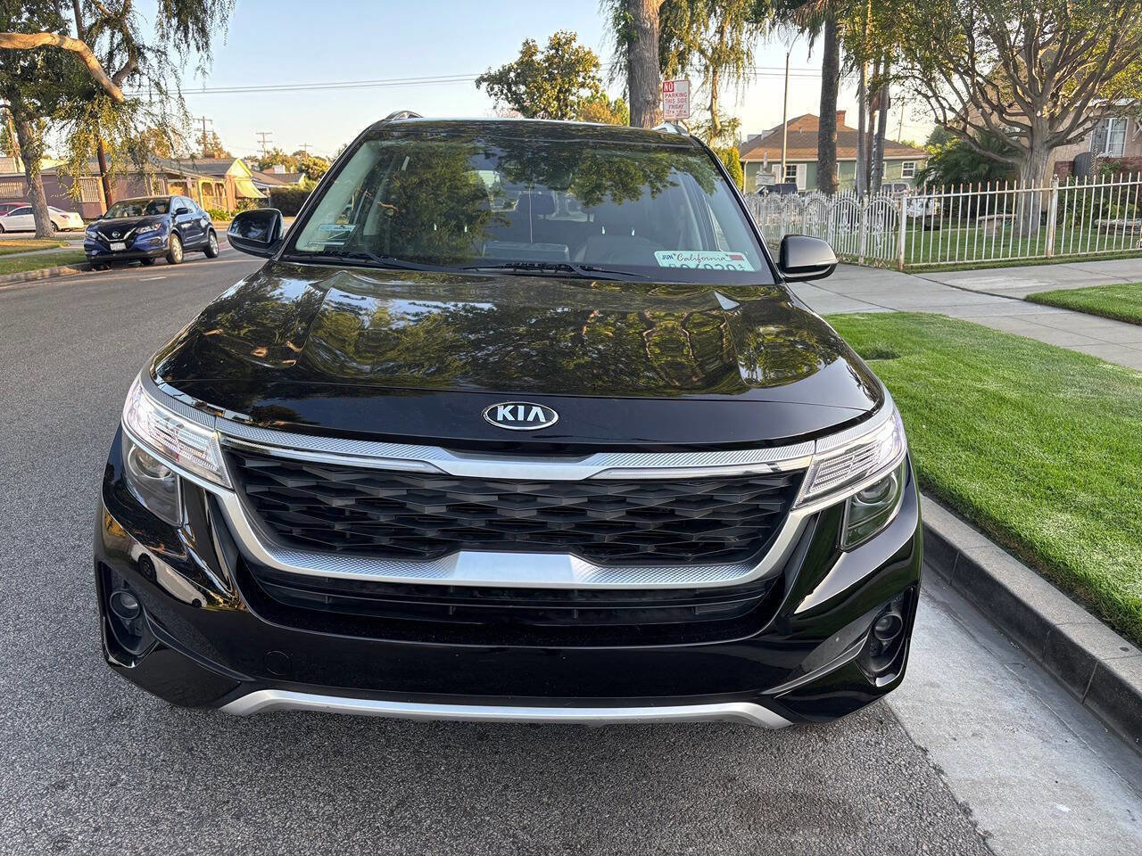 Used 2021 Kia Seltos S image 2