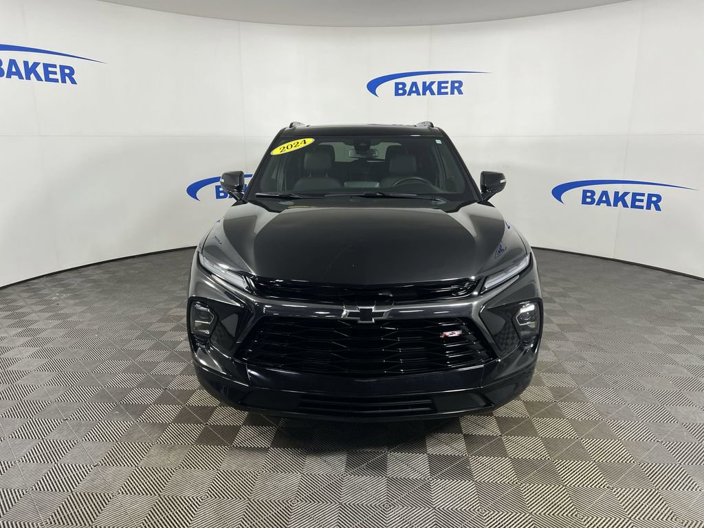 Used 2024 Chevrolet Blazer RS w/ Enhanced Convenience Package image 3