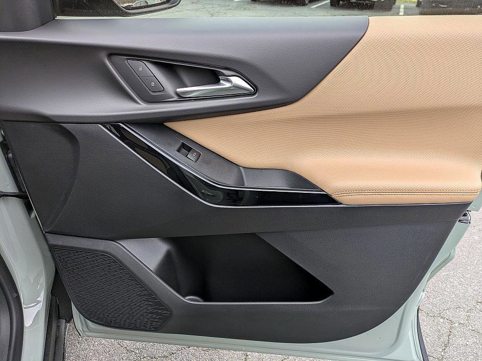 New 2026 Chevrolet Equinox ACTIV w/ Convenience Package III image 31