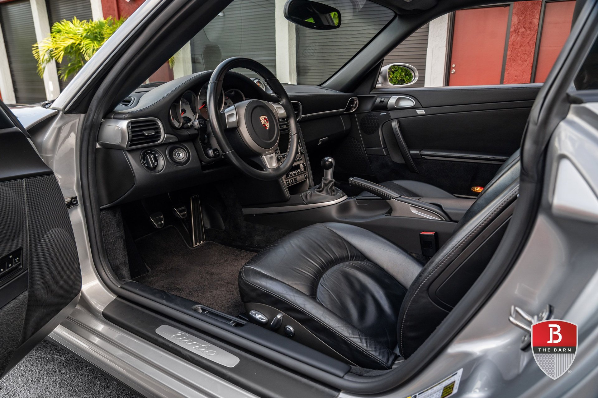 Used 2007 Porsche 911 Turbo AWD/4WD image 2