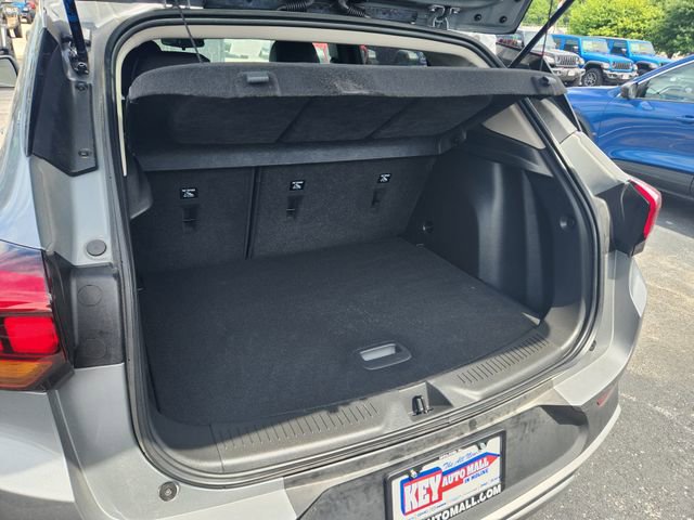 Used 2023 Buick Encore GX Select FWD image 6