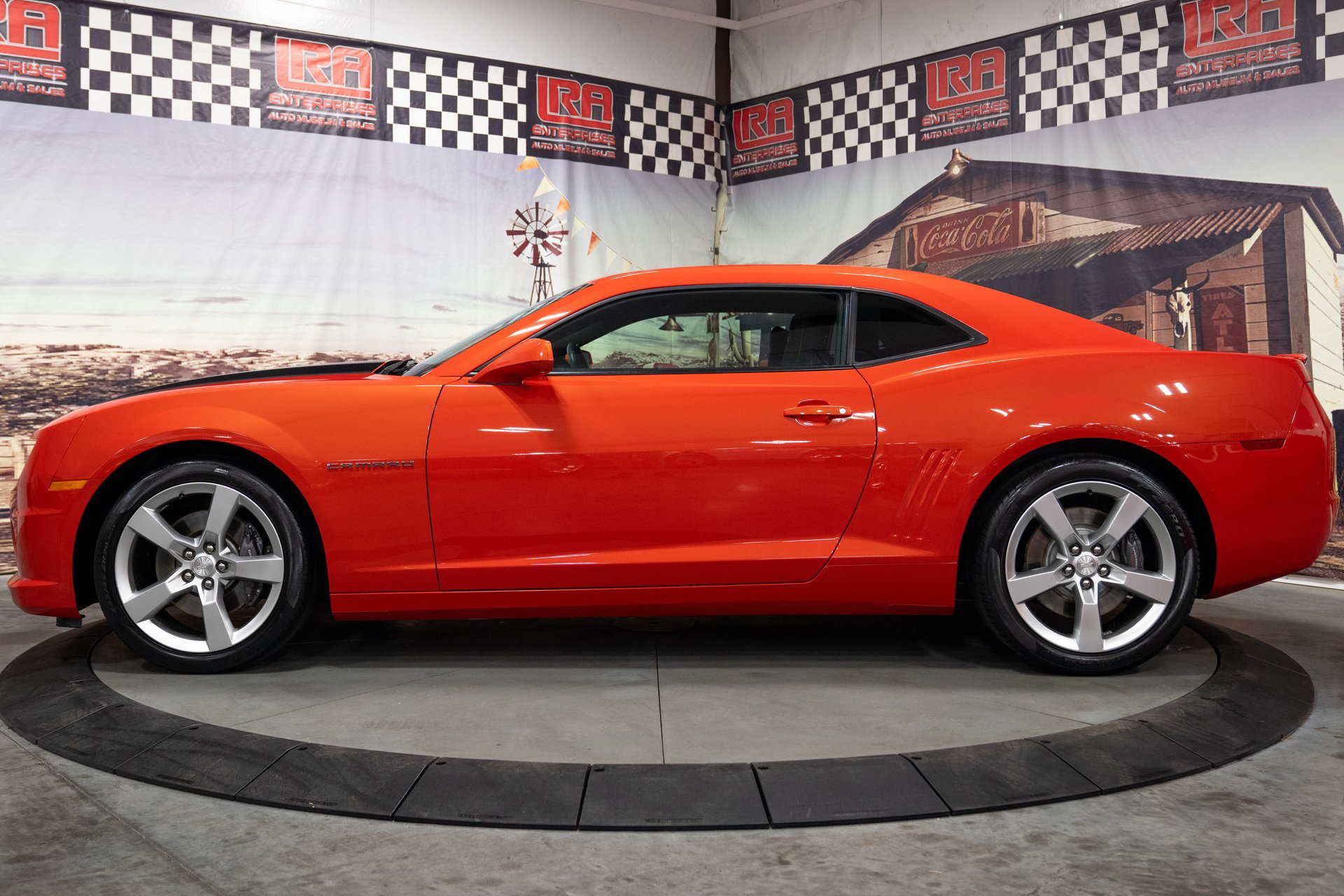 Used 2010 Chevrolet Camaro SS w/ Black Stripe Package RWD image 7