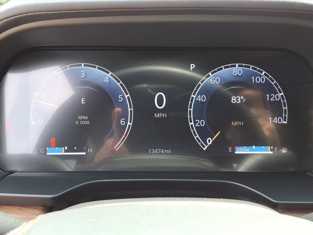 Used 2025 Jeep Grand Cherokee Summit AWD/4WD image 27