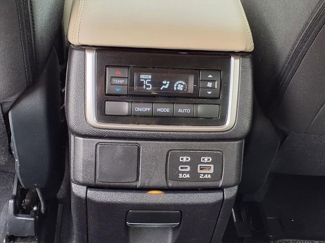 Certified 2023 Subaru Ascent Premium w/ Convenience Package image 10