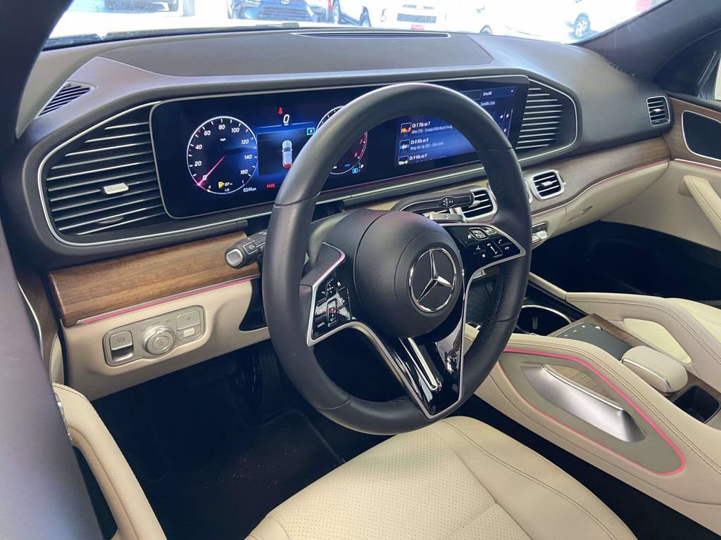 Used 2025 Mercedes-Benz GLE 350 4MATIC image 12