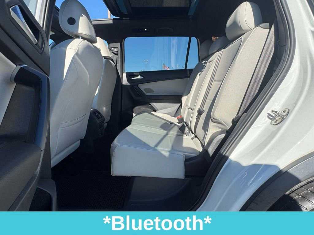 Used 2021 Volkswagen Tiguan SE R-Line w/ 3rd Row Seat Package image 18