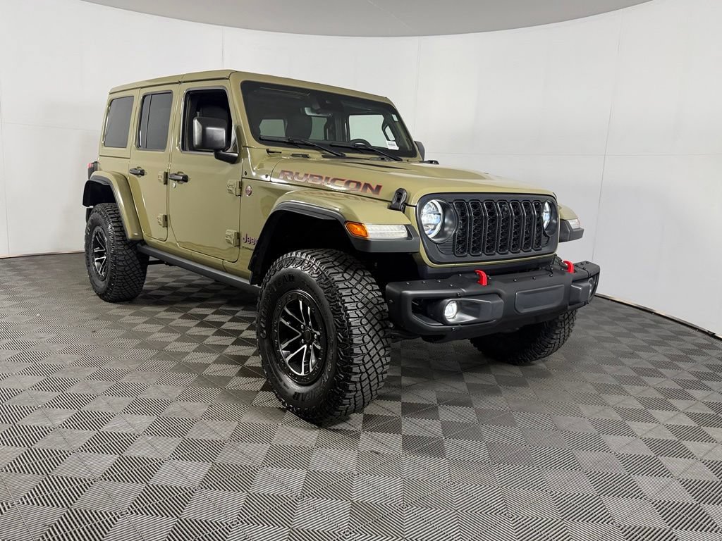 Certified 2025 Jeep Wrangler Unlimited Rubicon AWD/4WD image 3