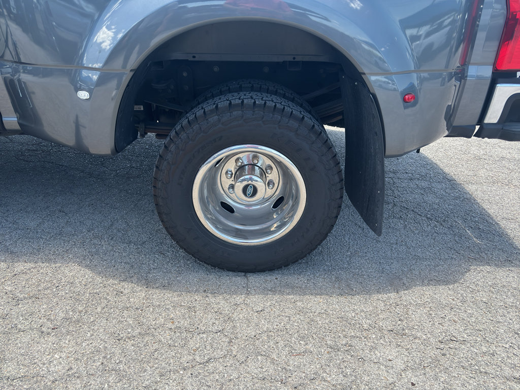 Used 2023 Ford F350 XLT AWD/4WD image 10