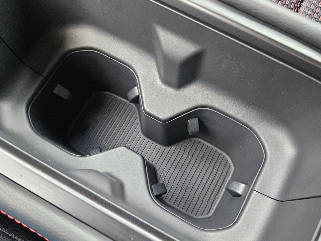 New 2026 Nissan Kicks SR w/ Cold Weather Package image 23