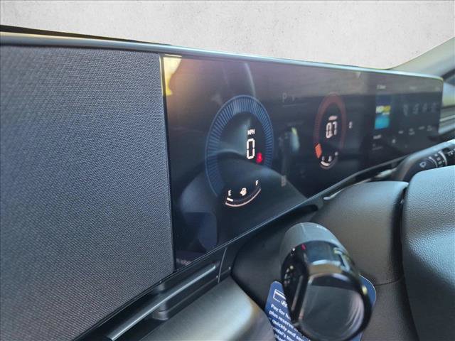 New 2027 Hyundai Kona SE FWD image 11