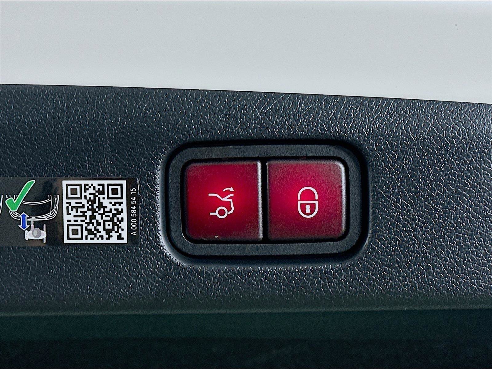 Used 2026 Mercedes-Benz E 350 4MATIC Sedan image 36