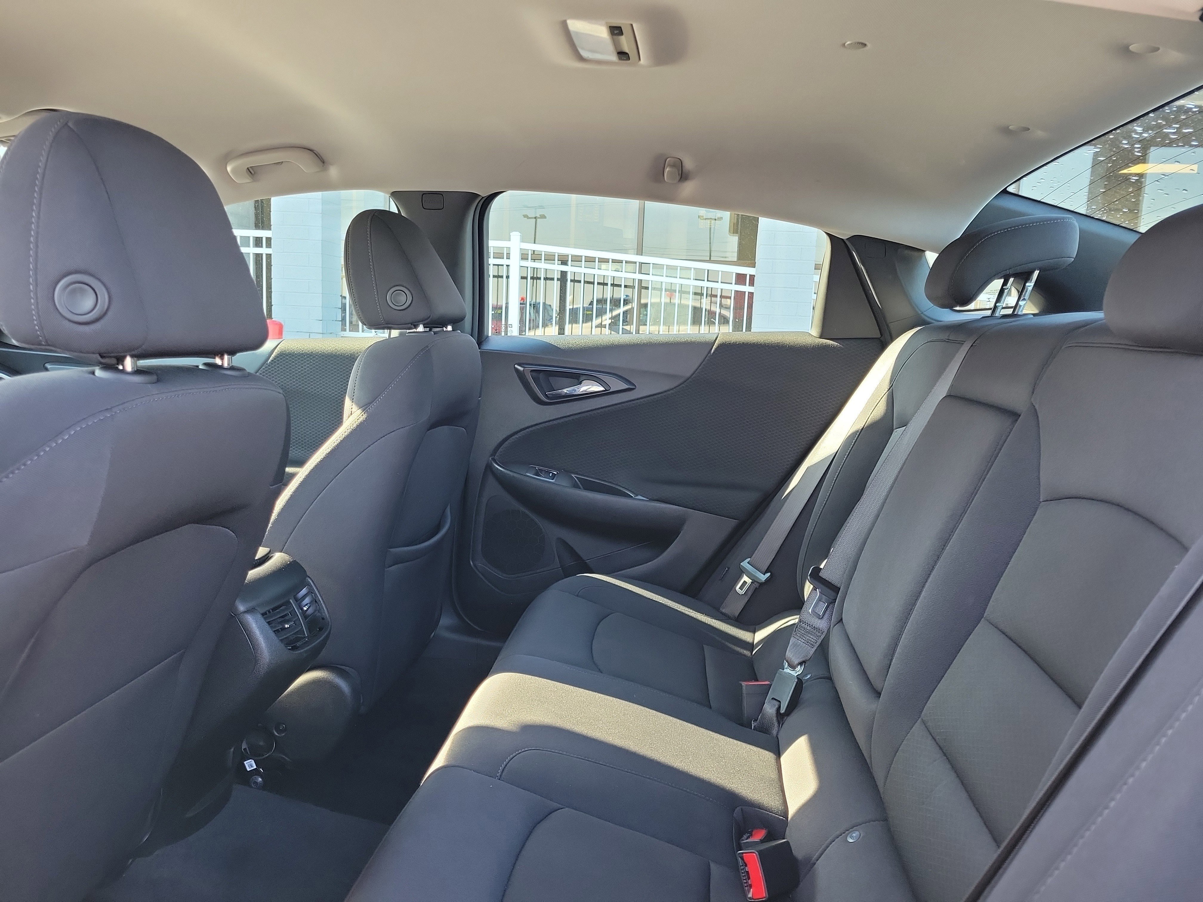 Used 2024 Chevrolet Malibu LT FWD image 11