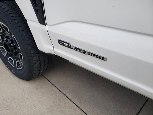 New 2026 Ford F250 Platinum image 12