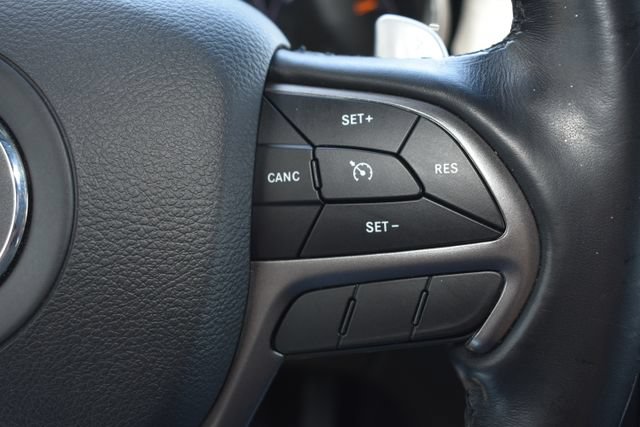 Used 2019 Jeep Grand Cherokee Limited X AWD/4WD image 23