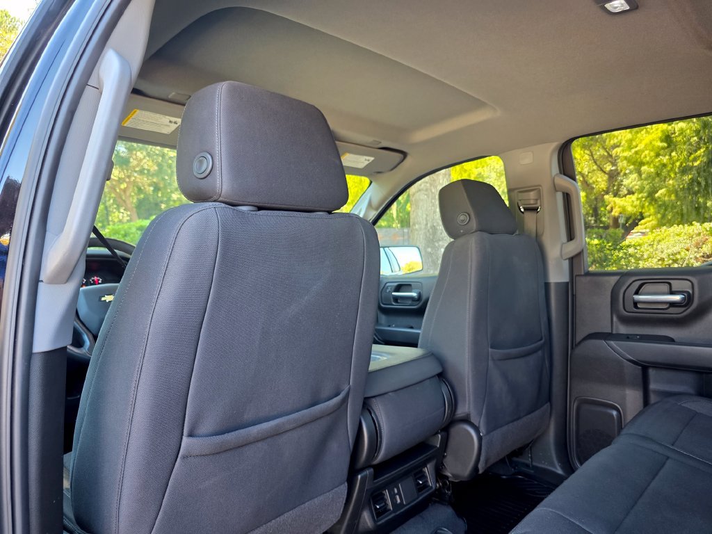 Certified 2025 Chevrolet Silverado 1500 Custom RWD image 27